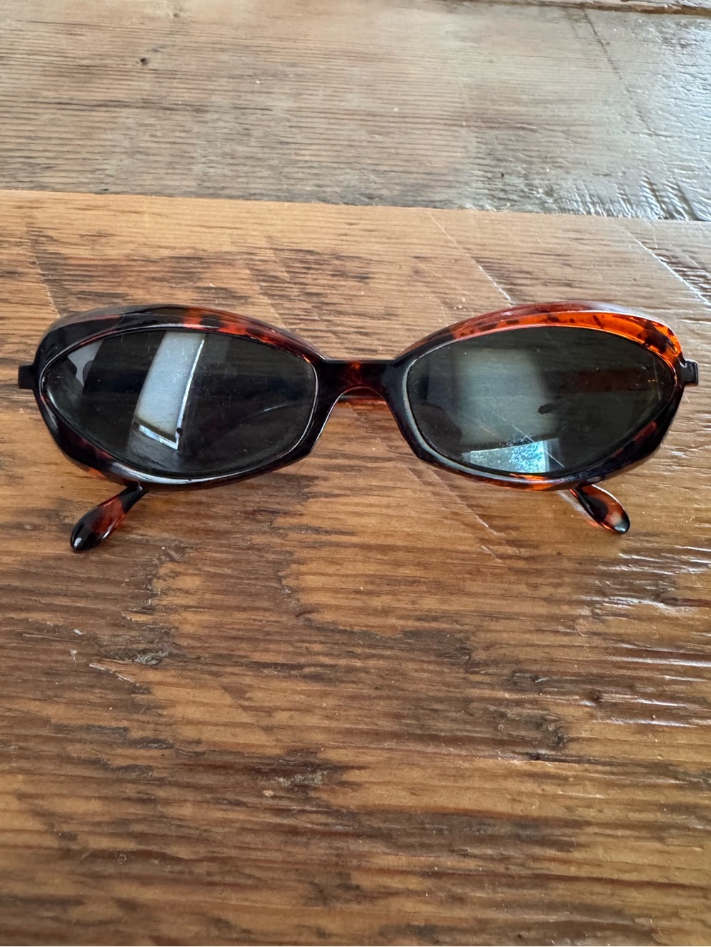 Vintage Tortoiseshell Sunglasses with Dark Lenses